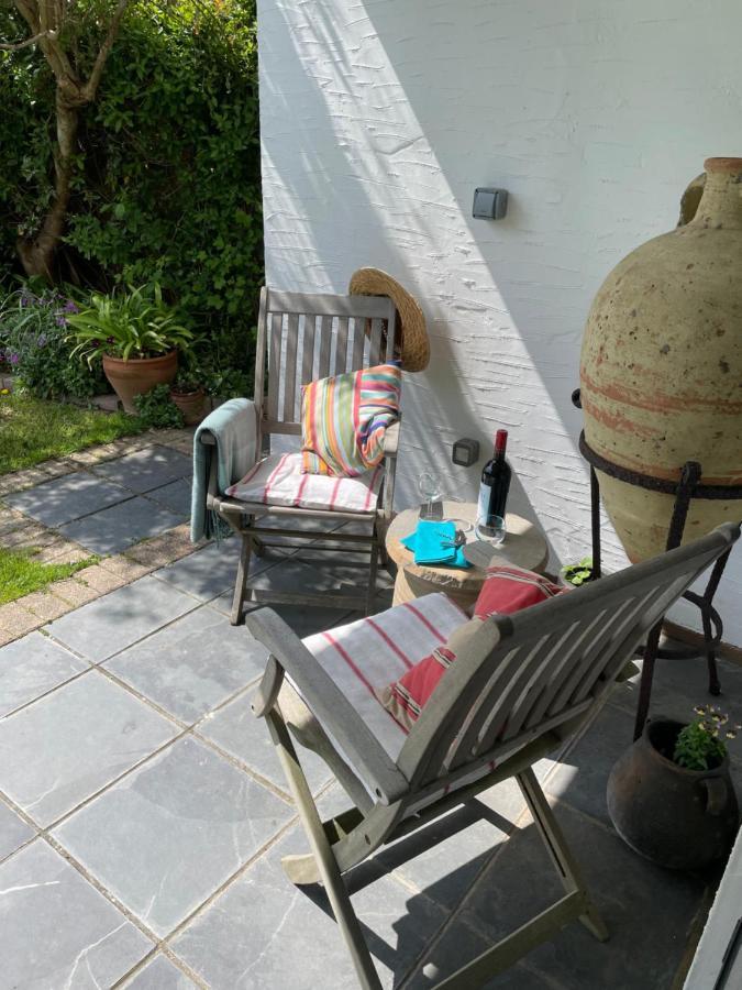 Cliff Top Garden Room Milford on Sea Ngoại thất bức ảnh