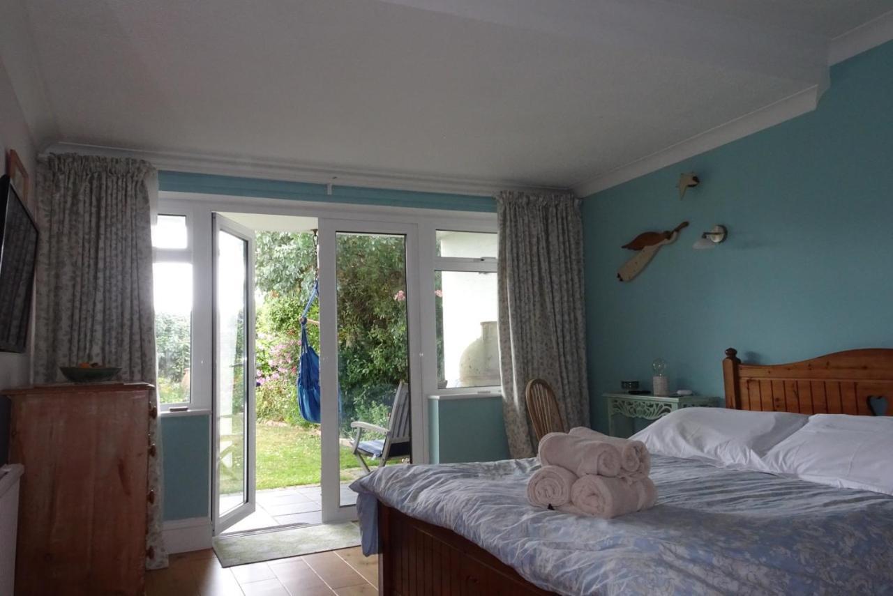 Cliff Top Garden Room Milford on Sea Ngoại thất bức ảnh